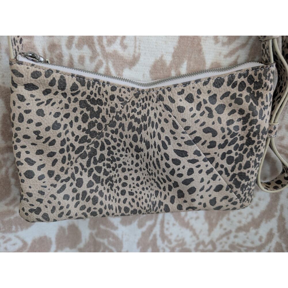 Hobo Brand Adjustable Crossbody Or Shoulder Bag 100% Animal Print Suede Leather - Picture 4 of 12